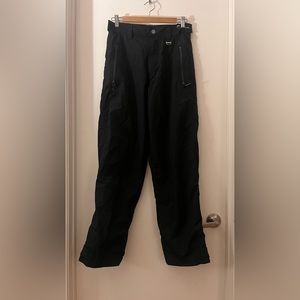 O’NEILL snow pants Men’s size S for snowboarding/skiing 600mm waterproof coating